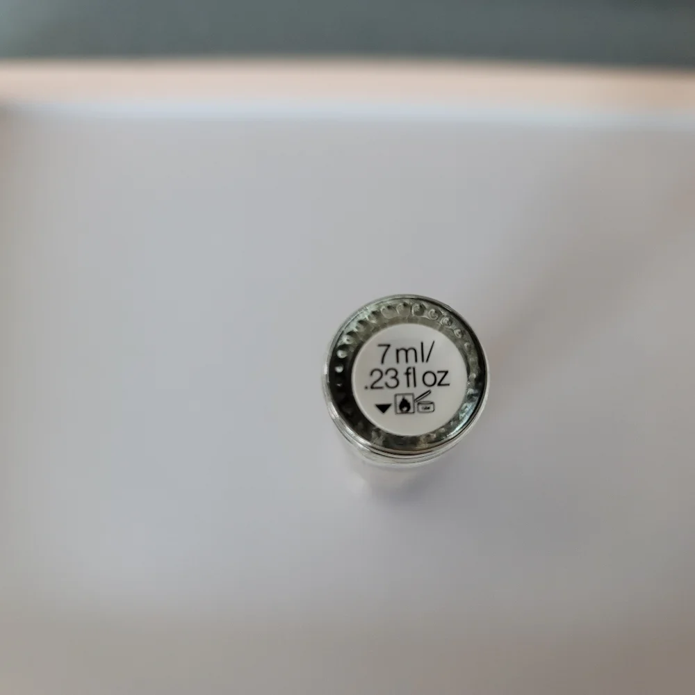 Victoria's Secret Dream Angel Heavenly Rollerball Fragrance - Picture 2 of 2